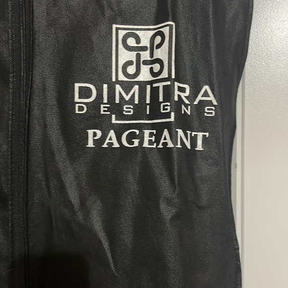 Dimitra designs prom dress - Picture 7 of 10